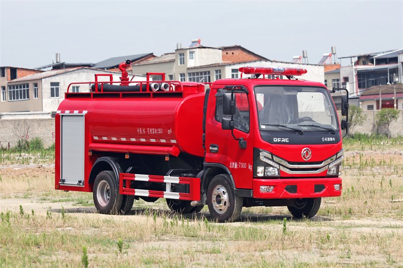 消防车科普：不只是“会喷水的大卡车”